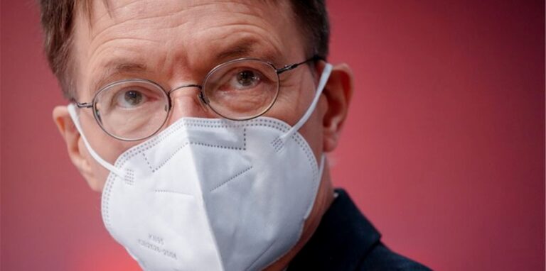 Bundesgesundheitsminister Karl Lauterbach: „Wir haben einen Impfstoffmangel für das erste Quartal“.