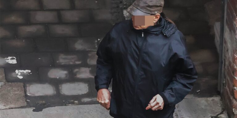 Der verurteilte Mörder Ralf H. saß nach seiner zweitägigen Flucht am Montag (27.12.) immer noch in Holland in Haft.