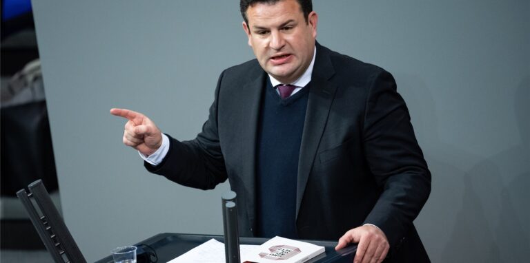 Hubertus Heil (SPD), Bundesminister für Arbeit und Soziales, plant, Hartz IV abzuschaffen.