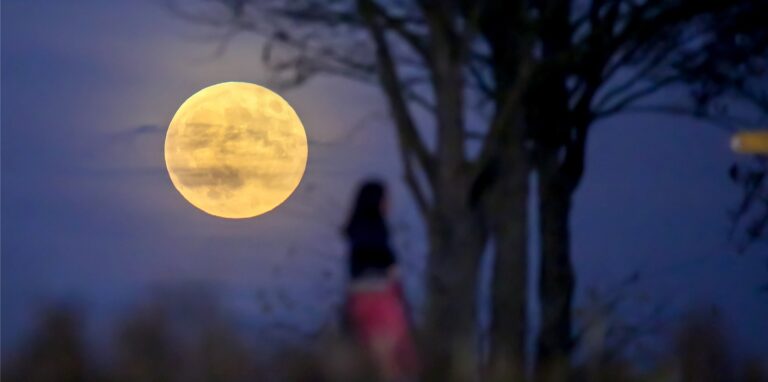Der erste Vollmond des Jahres steht am Dienstag, 18. Januar, an.