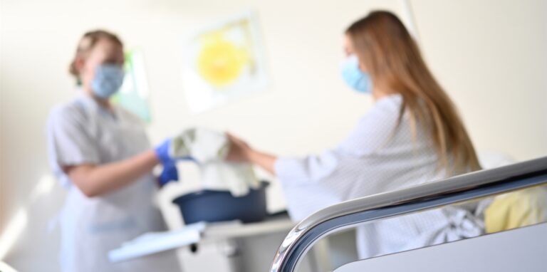 Im EvK Castrop-Rauxel können Patienten in einigen Stationen zurzeit nicht besucht werden.