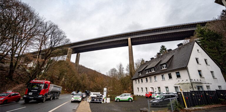 Sollte der BUND gegen den Neubau der A45-Talbrücke bei Lüdenscheid klagen, könnte sich die Fertigstellung um Jahre hinauszögern.