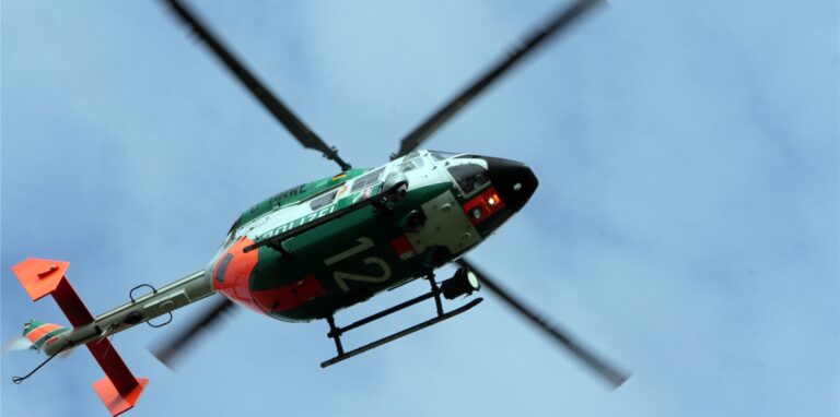 Mit einem Hubschrauber suchte die Polizei am Mittwoch in Castrop-Rauxel nach dem 22-Jährigen.