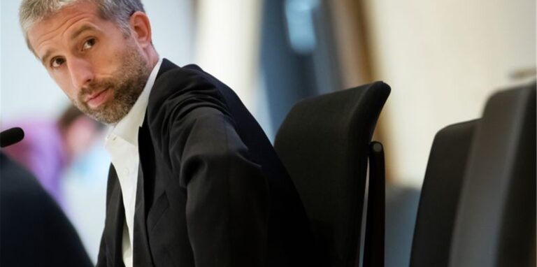 Tübingens Oberbürgermeister Boris Palmer (Grüne) will zur nächsten OB-Wahl als unabhängiger Kandidat antreten.