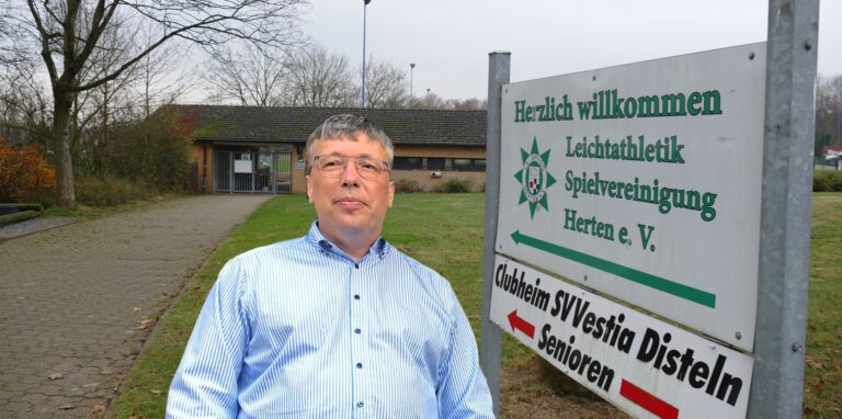 Die Sportanlage der beiden Vereine Vestia Disteln und LA Spvgg. Herten an der Fritz-Erler-Straße soll umgebaut werden.