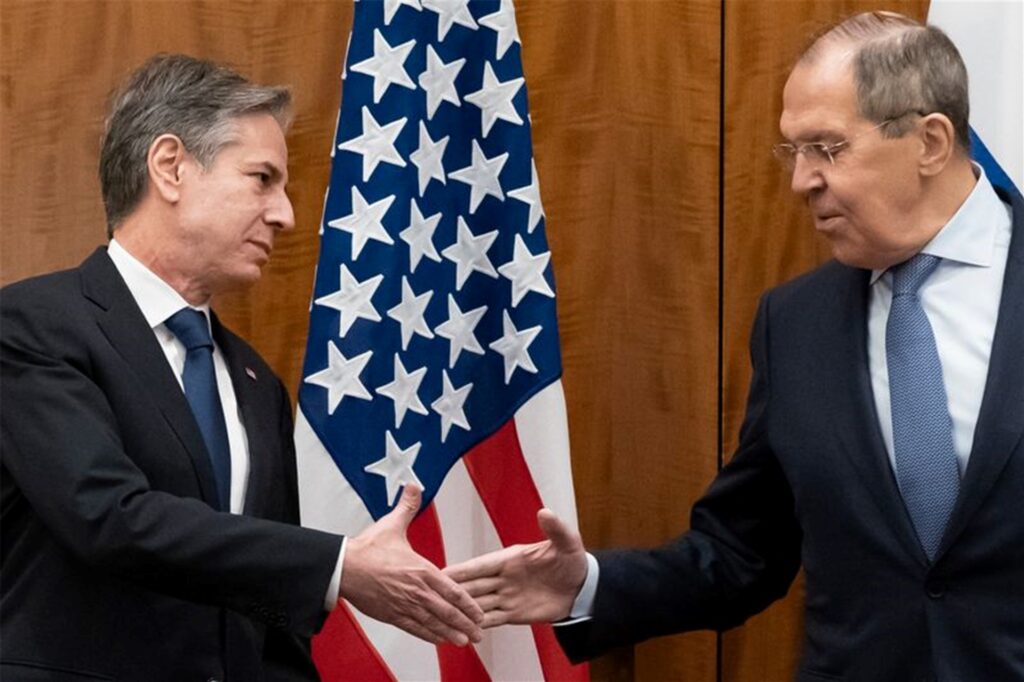 Die Außenminister Antony Blinken und Sergej Lawrow wollen sich in Genf treffen. Putin muss allerdings noch zusteimmen.