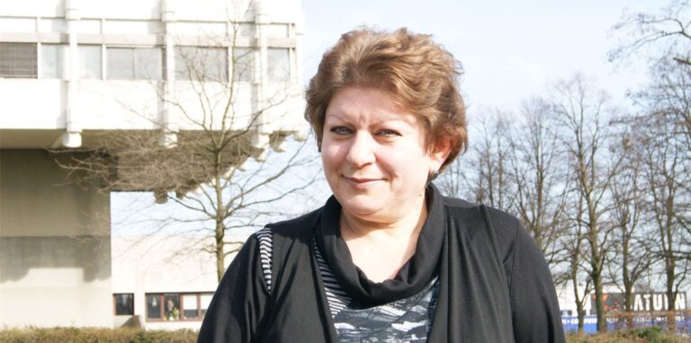 Lilia Vishnevetska lebt seit 1998 in Marl. Sie macht sich große Sorgen um die Menschen in ihrer alten Heimat