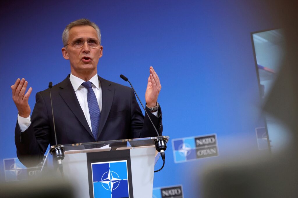 Jens Stoltenberg, NATO-Generalsekretär, spricht während einer Pressekonferenz nach einer Sitzung der NATO-Ukraine-Kommission im NATO-Hauptquartier. Jens Stoltenberg, NATO-Generalsekretär, spricht während einer Pressekonferenz nach einer Sitzung der NATO-Ukraine-Kommission im NATO-Hauptquartier.