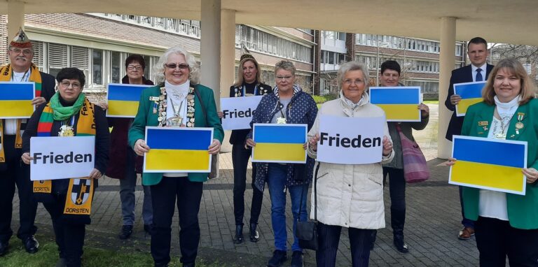 Karnevalisten sagen Sturm aufs Rathaus ab.