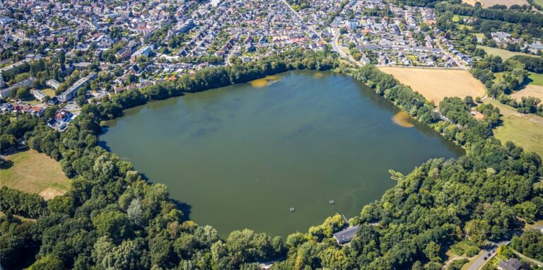 Wohnen am Blauen See in Dorsten-Holsterhausen finden viele Menschen gut. Ob die Mieten im Merian so günstig sind wie auf Immowelt dargestellt?