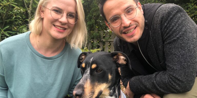 Merlin macht seinen Besitzern Esther Kolar und Daniel Sprint viel Freude.
