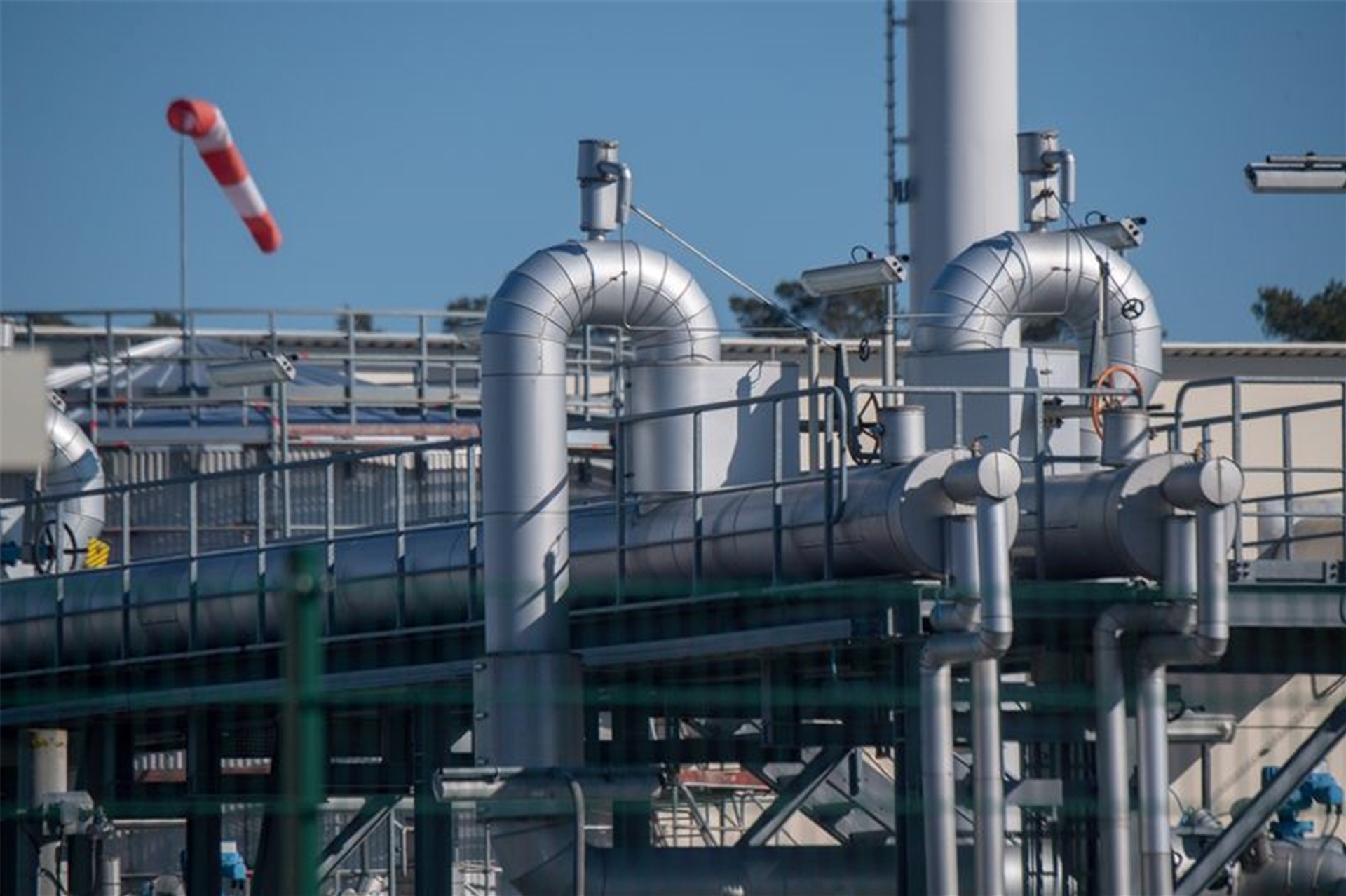 Die stark gestiegenen Energiepreise sind im Alltag deutlich spürbar.
