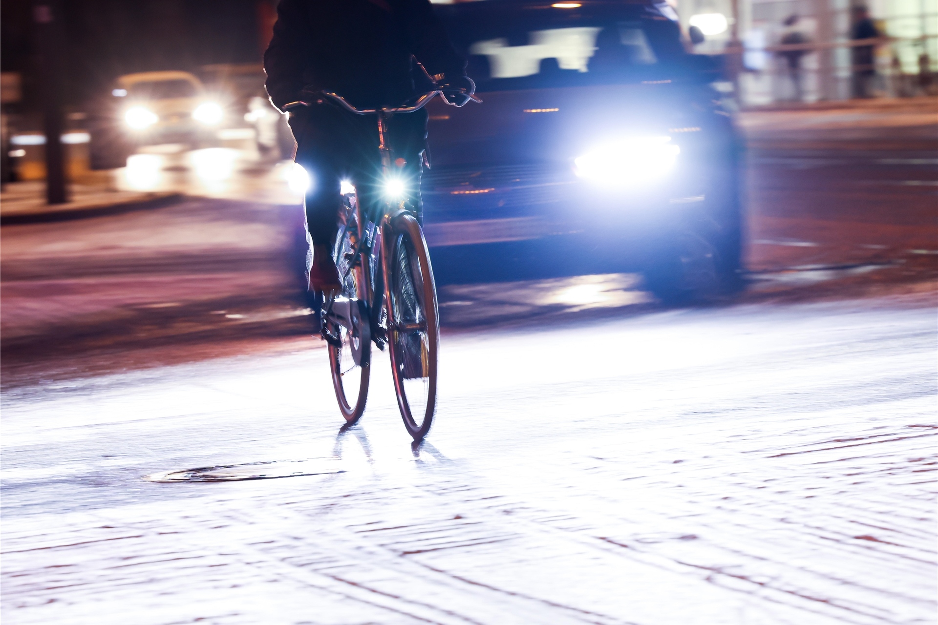 Das Fahrrad kann bei den steigenden Spritpreisen Abhilfe schaffen, ist aber keine Lösung für die Krise.