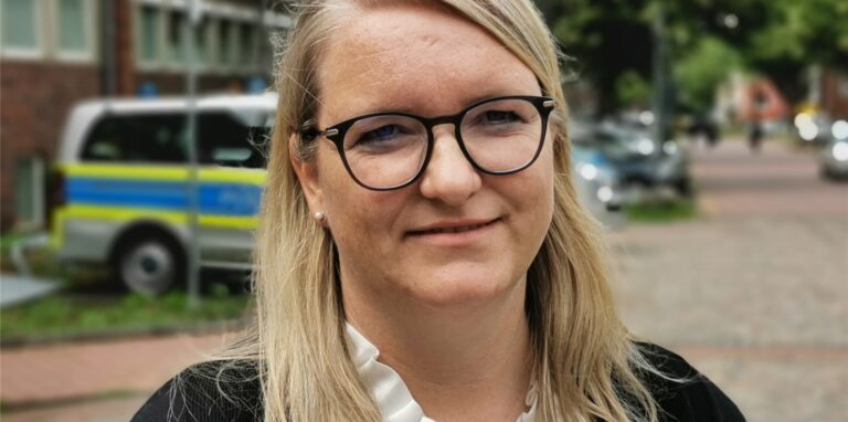 Die Dortmunder Kriminaldirektorin Annette Henning hatte das Kommando bei der Razzia.