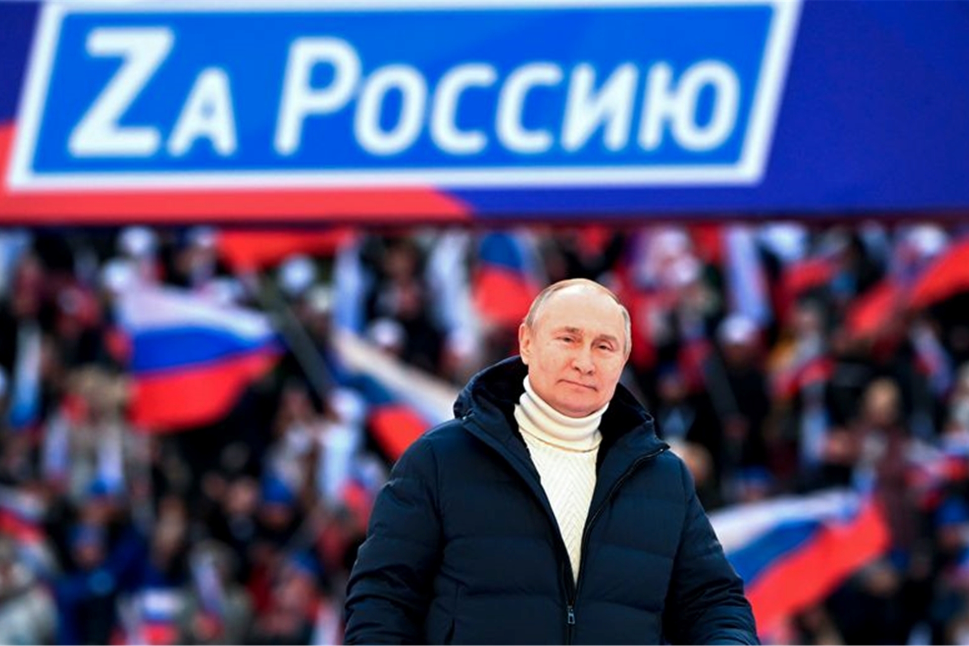 Wladimir Putin hält am achten Jahrestag der Einverleibung der Halbinsel Krim eine Rede in Moskau.