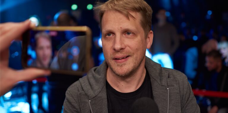 Oliver Pocher kassierte beim Box-Event in der Westfalenhalle eine schallende Ohrfeige.