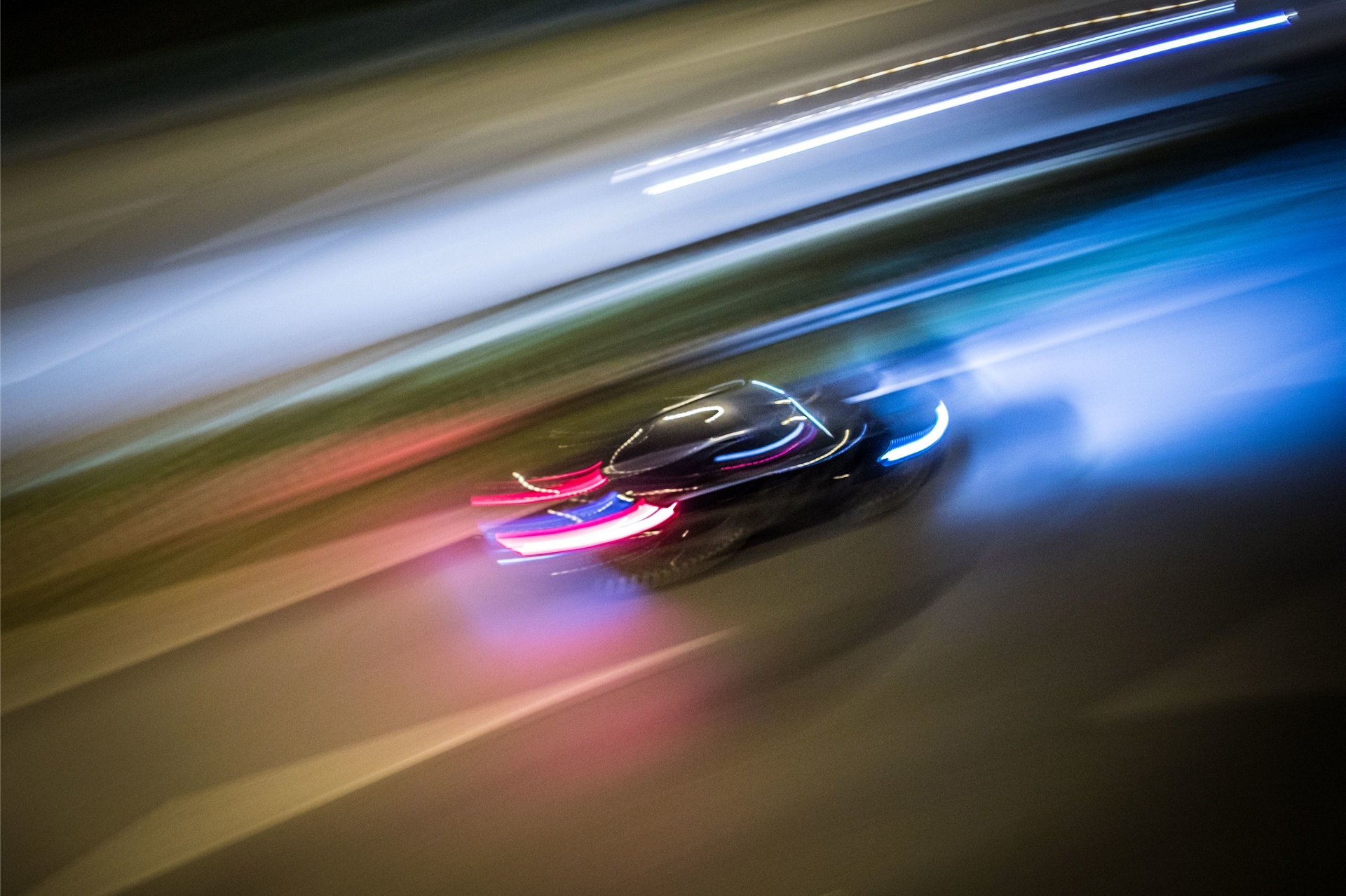 Ein 21-jähriger BMW-Fahrer war zu schnell in der Nordstadt unterwegs und verlor die Kontrolle über sein Fahrzeug.