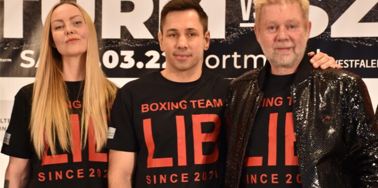 Ludger Inholte (r.) hat sich zum Ziel gesetzt, den deutschen Boxsport mit Hanna Hansen und Felix Sturm in die Weltspitze zu bringen.