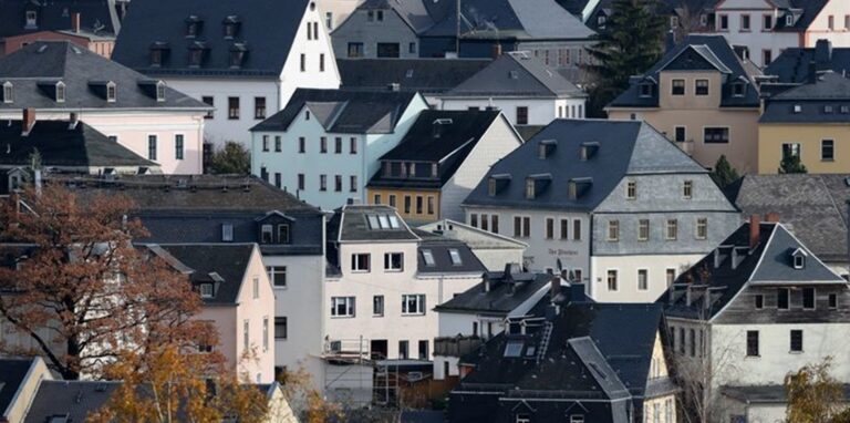 Besonders kräftig zogen die Preise für Wohnimmobilien Ende vergangenen Jahres an.