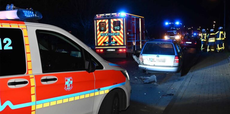 Unfall in der Nähe des Blauen Sees in Dorsten-Holsterhausen.