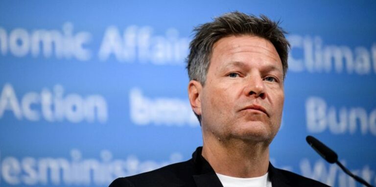 Bundeswirtschaftsminister Robert Habeck hat die Frühwarnstufe des Notfallplans Gas ausgerufen