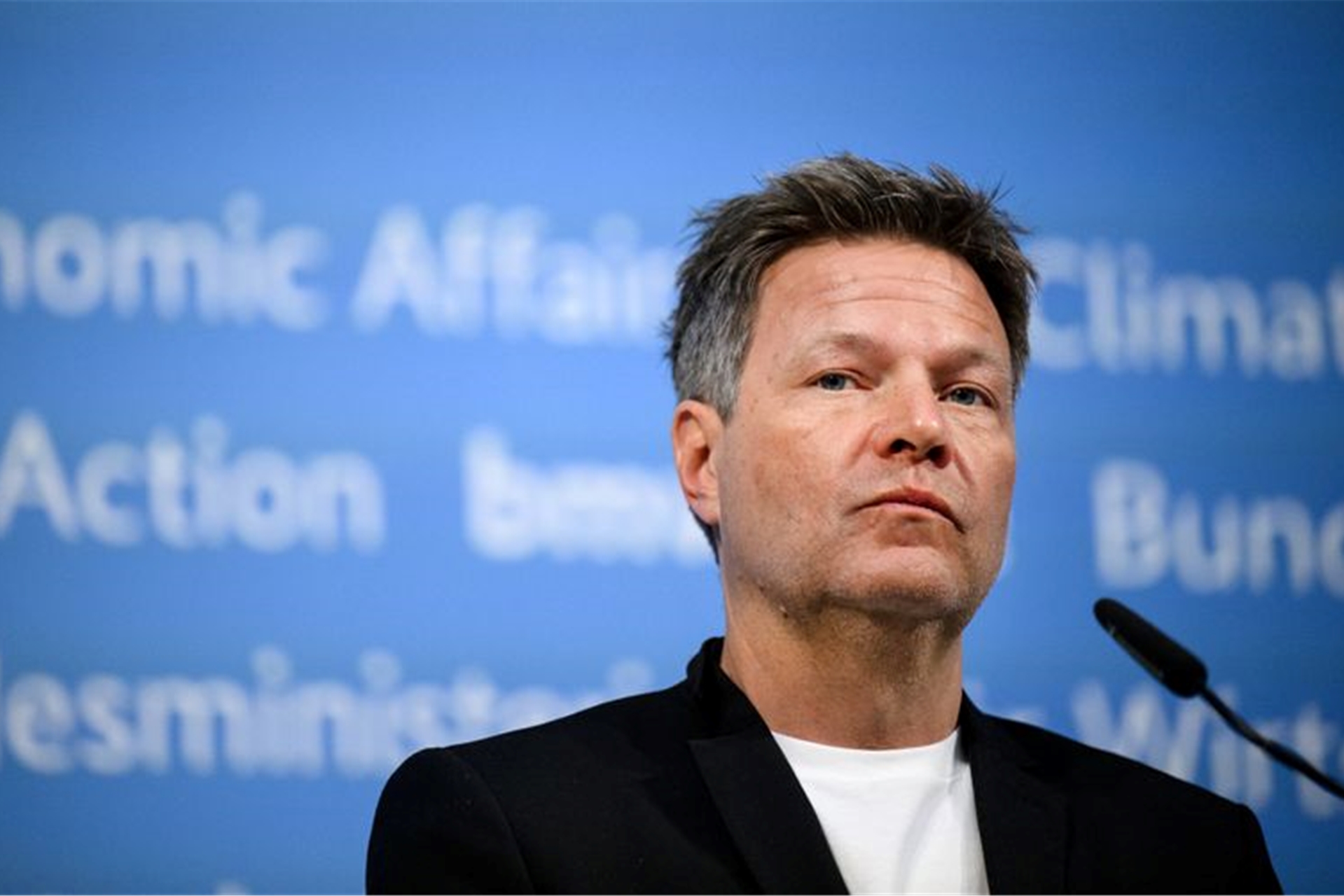 Bundeswirtschaftsminister Robert Habeck hat die Frühwarnstufe des Notfallplans Gas ausgerufen