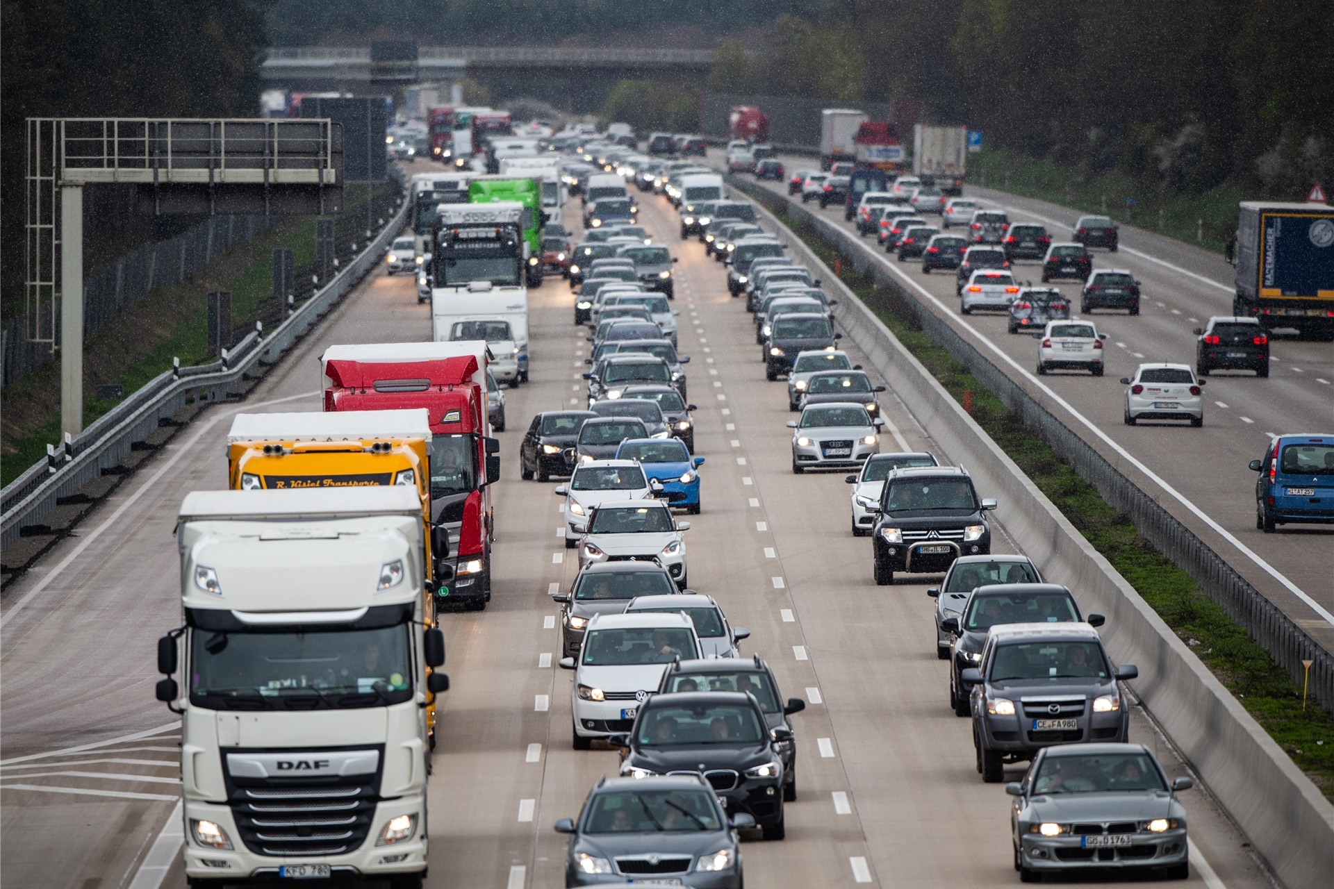 Stau auf einer Autobahn