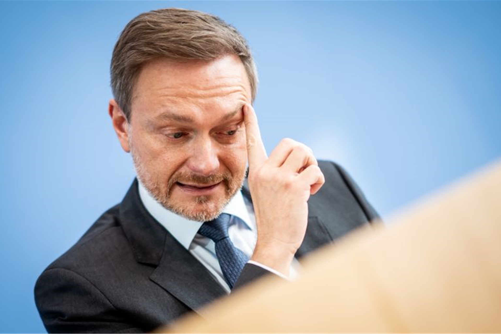 Bundesfinanzminister Christian Lindner (FDP) bei einer Pressekonferenz in Berlin.