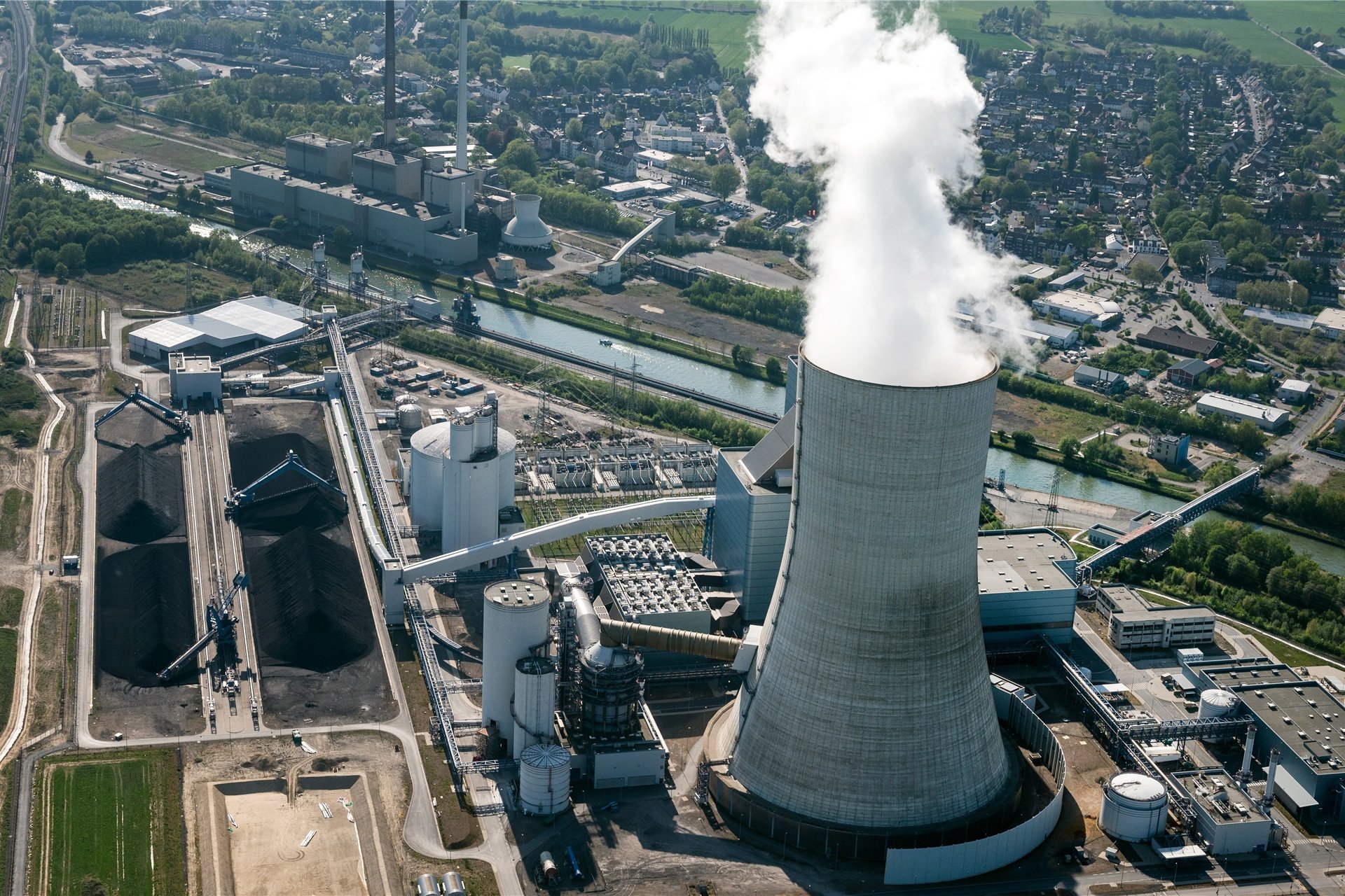 Das Kohlekraft Datteln 4 des Betreibers Uniper. Seine Kraftwerke kann der Konzern nach eigenen Angaben auch ohne russische Kohle betreiben.