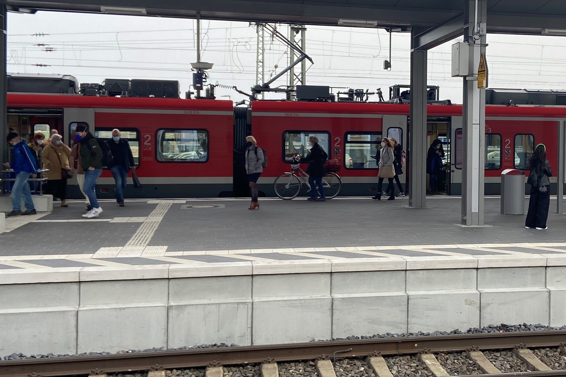 Einige Züge der Linien RE42 und RE2 am Halterner Bahnhof fallen aus.