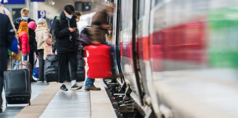 Ab 1. Juni soll das 9-Euro-Ticket im ÖPNV gelten. Der Rabatt soll bundesweit gelten.