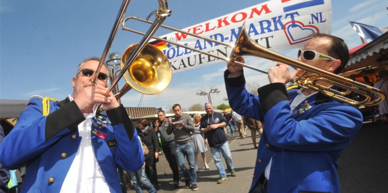 Oldtimertreff und Hollandmarkt auf dem Europaplatz: Das soll am 1. Mai nach einer Corona-Pause wieder viele Menschen anziehen.