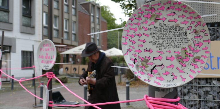 In Recklinghausen und Köln war die Streetart-Aktion mit dem ökologischen Thema schon zu sehen: Am Freitag kommt sie nach Herten.