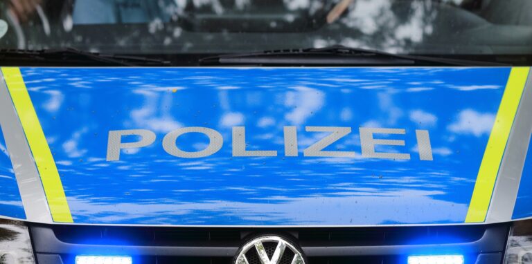 Front eines Polizeifahrzeugs
