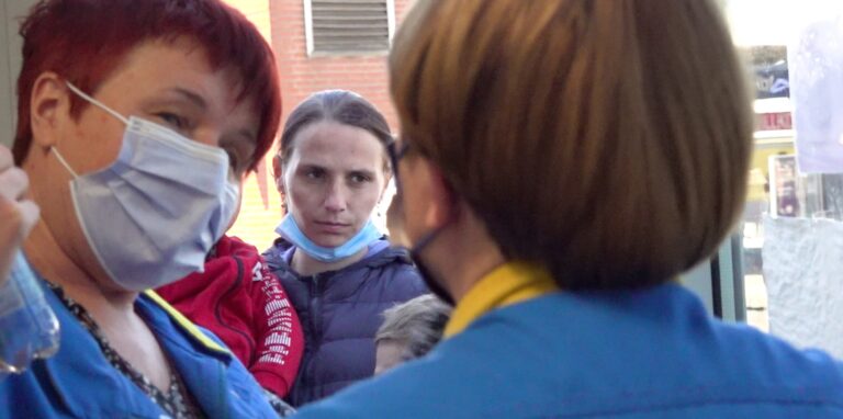 Für Svetlana Berg, der Leiterin der Bahnhofsmission Dortmund, hat sich in den vergangen Wochen einiges im Berufsalltag verändert.