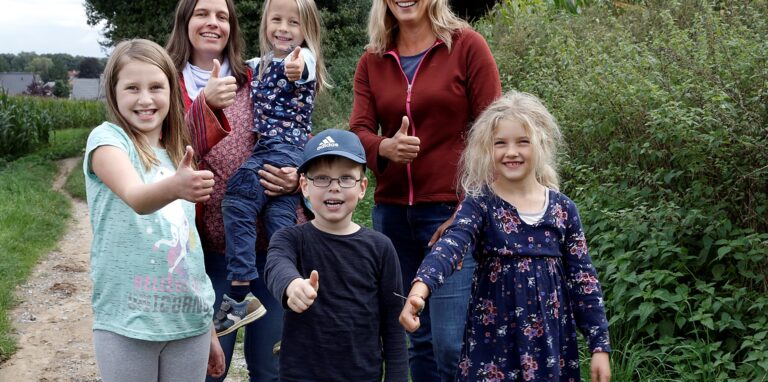 Pfadfinder fänden wir gut, meinten Runja, Eric, Sam und Merle und die Mütter Nicole Peters (r.) und Kaatje Kobow schon im Herbst vergangenen Jahres.
