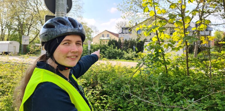 Lena Kaese fährt täglich mit dem Rad von Ickern End zum St. Rochus Hospital.