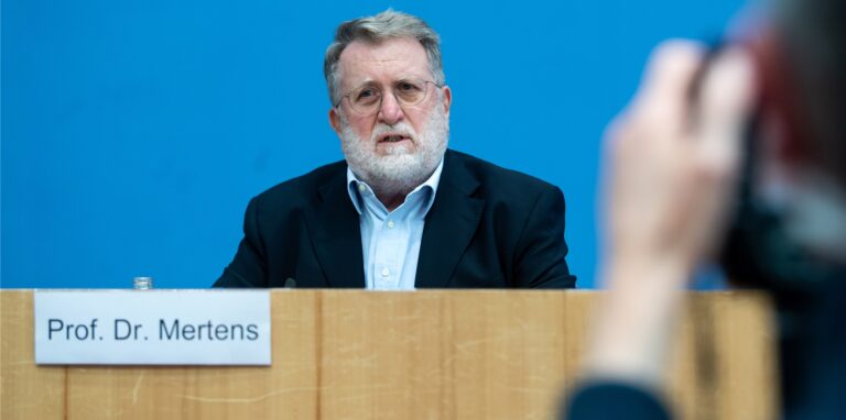 Stiko-Chef Mertens zeigt sich bei einer vierten Impfung für alle skeptisch – mit einer Ausnahme.