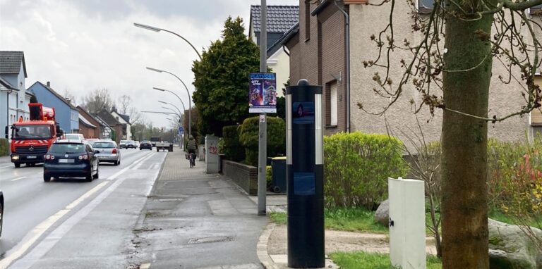 An der Leveringhäuser Straße in Waltrop steht eine Blitzersäule.