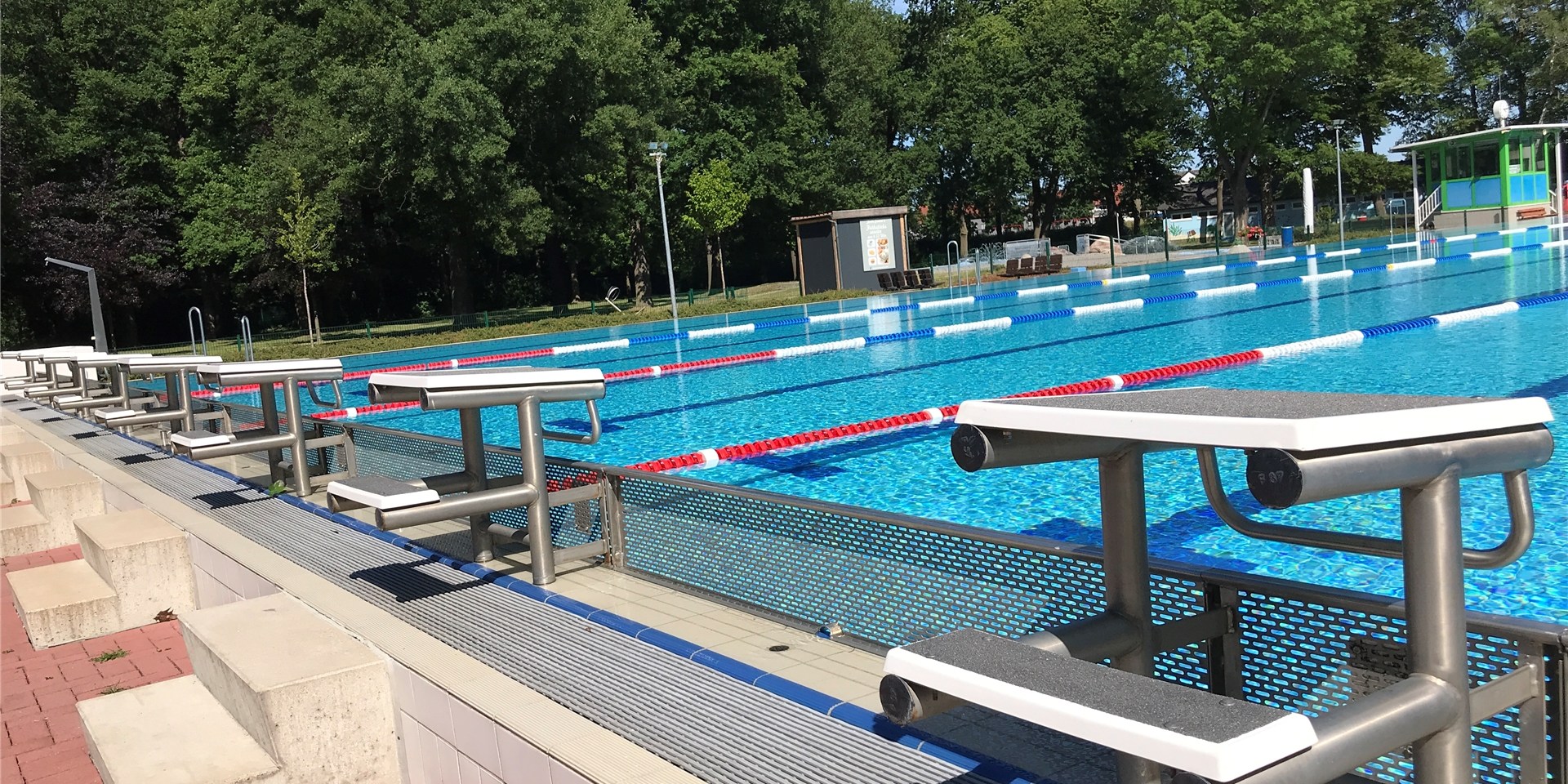 Das Parkbad Nord in Castrop-Rauxel-Ickern öffnet bald wieder. Die aus den Vorjahren bekannten Corona-Regeln gelten nicht mehr.