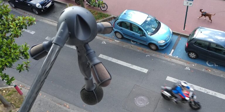 Die Dortmunder Stadtverwaltung prüft, ob eine Lärmradarfalle wie diese aus Frankreich in Zukunft auch in Dortmund gegen zu laute Autos und Motorräder eingesetzt werden kann.