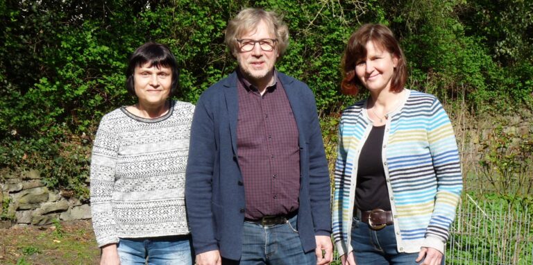 Christa Trzaska, Karl-Heinz Berse und Barbara Heubach sind Suchtberater des Caritasverbandes Dorsten.