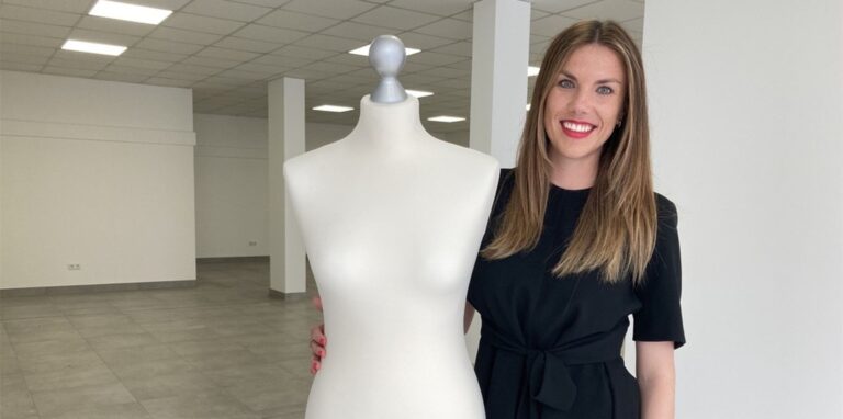 Katharina Pins (30) erfüllt sich im Juli ihren Lebenstraum an der Bahnhofstraße 107 in Westerholt.