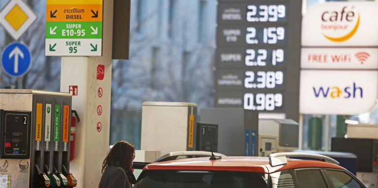 Tanken soll ab 1. Juni vorübergehend preiswerter werden.