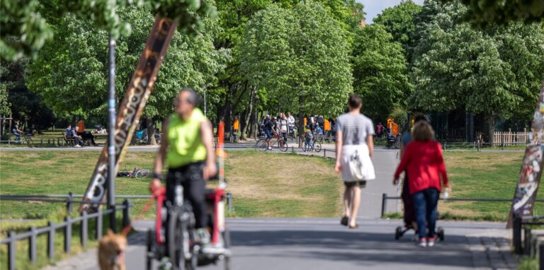 Der Juni steht vor der Tür – und in ihm beginnen für die ersten Kinder die Schulferien.