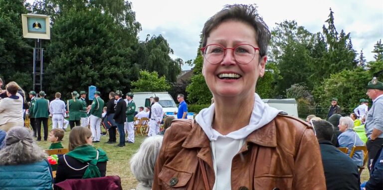 Schützen und Besucher auf der Hardt ließen gerne Grüße da.