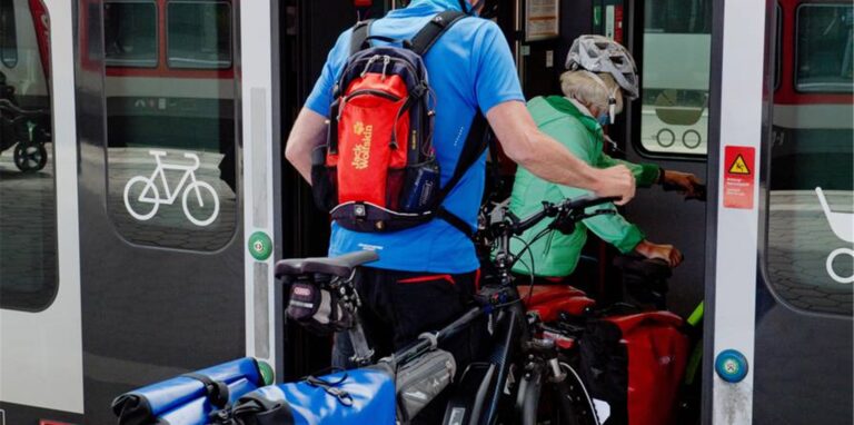 Fahrräder sind nicht generell im 9-Euro-Ticket enthalten.