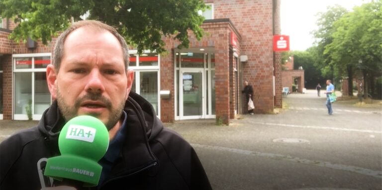 Im Video erläutert HA-Reporter Frank Bergmannshoff die wichtigsten Veränderungen, die die Sparkasse in Herten plant.