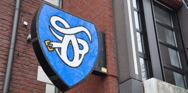 Die Stadtverwaltung macht die Arbeit, die sonst keiner machen kann und will, das müssen wir wertschätzen, meint Kommentatorin Nora Varga.