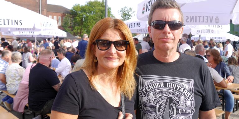 Restlos begeistert von der Extraschicht auf dem Gelände der ehemaligen Zeche Schlägel & Eisen sind Sybille Huber-Varenholz und Olaf Bennemann.